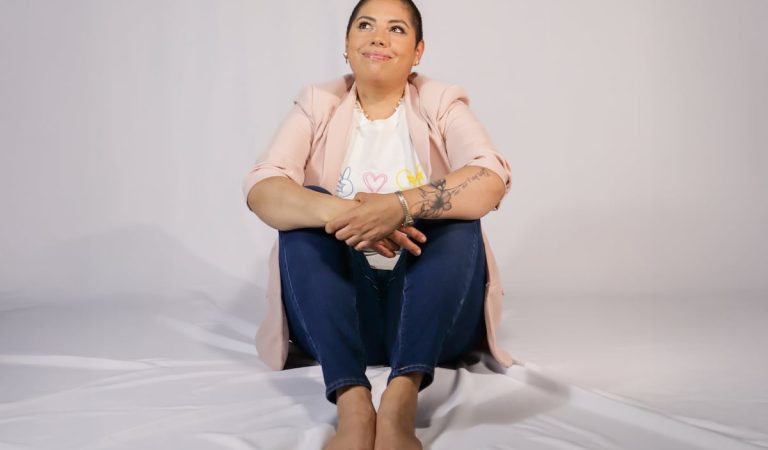Samara Martínez, la voz por la eutanasia en México: “Elegir una muerte digna también es vivir con dignidad” Samara Martínez, la voz por la eutanasia en México: “Elegir una muerte digna también es vivir con dignidad”
